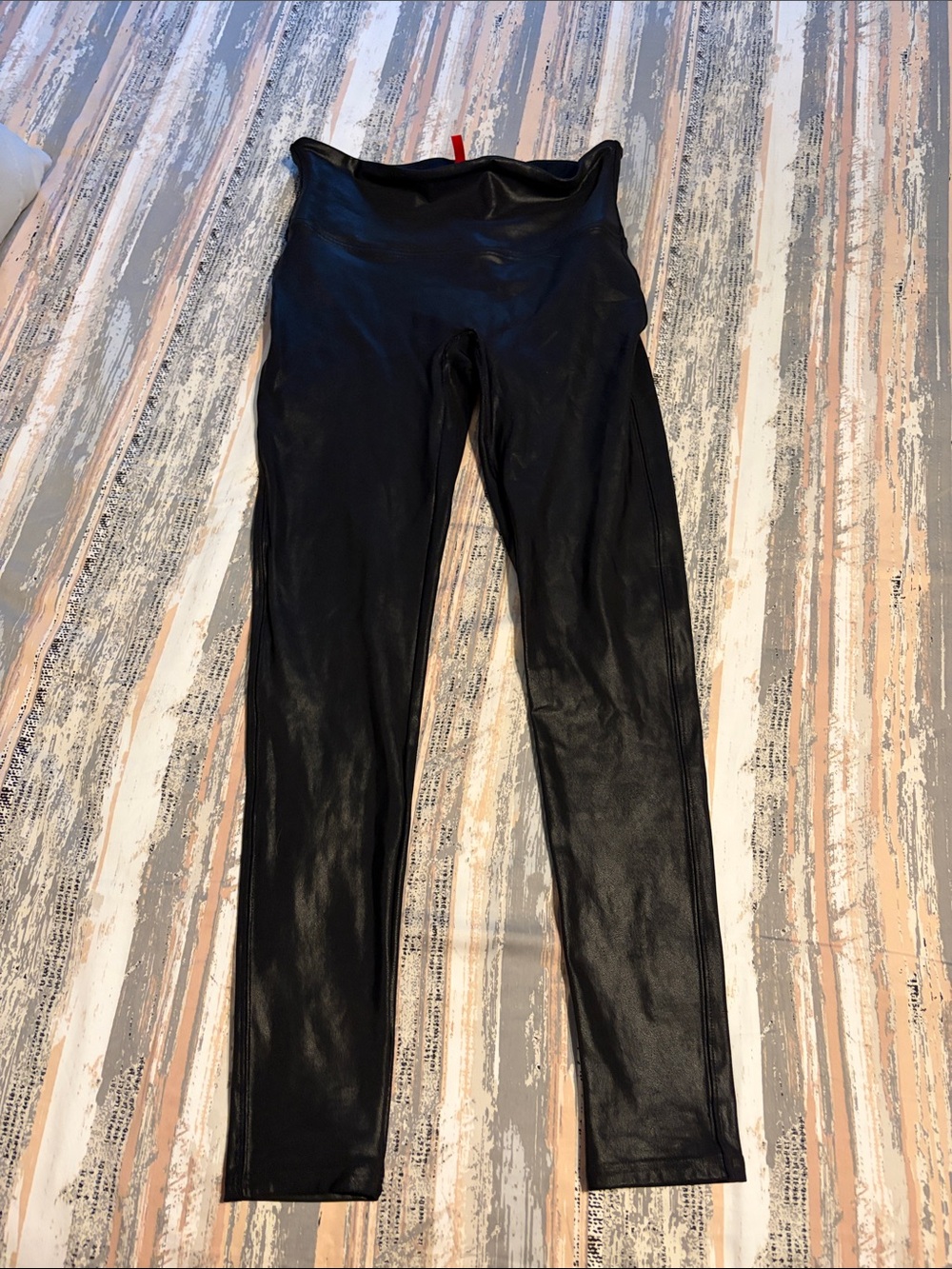 SPANX Black High-Waist Shaping Leggings - Picture 2 of 4